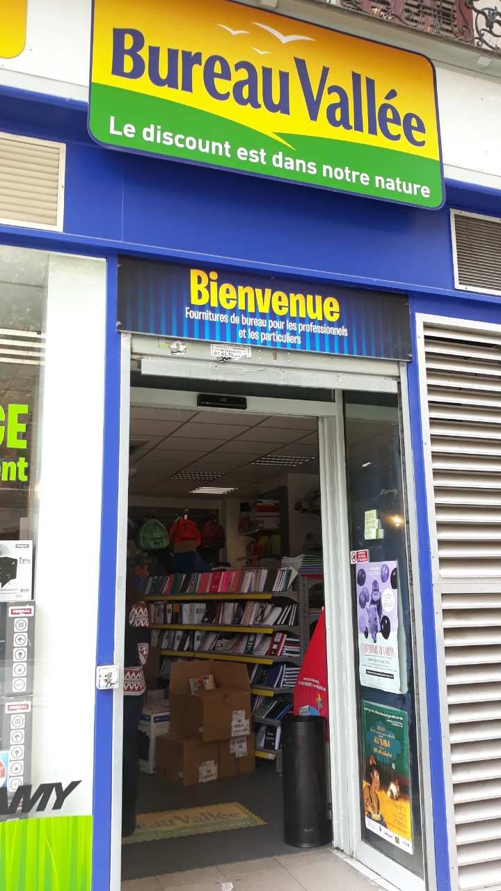 BUREAU VALLEE FRANCIA CON BBSOFT !